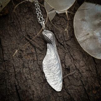 sycamore-key-necklace-natural-background-2